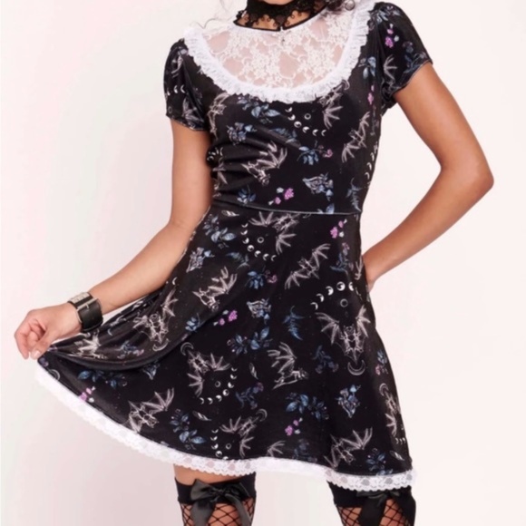Bat Velvet Dress by Midnight Hour S - NWT - Picture 1 of 4